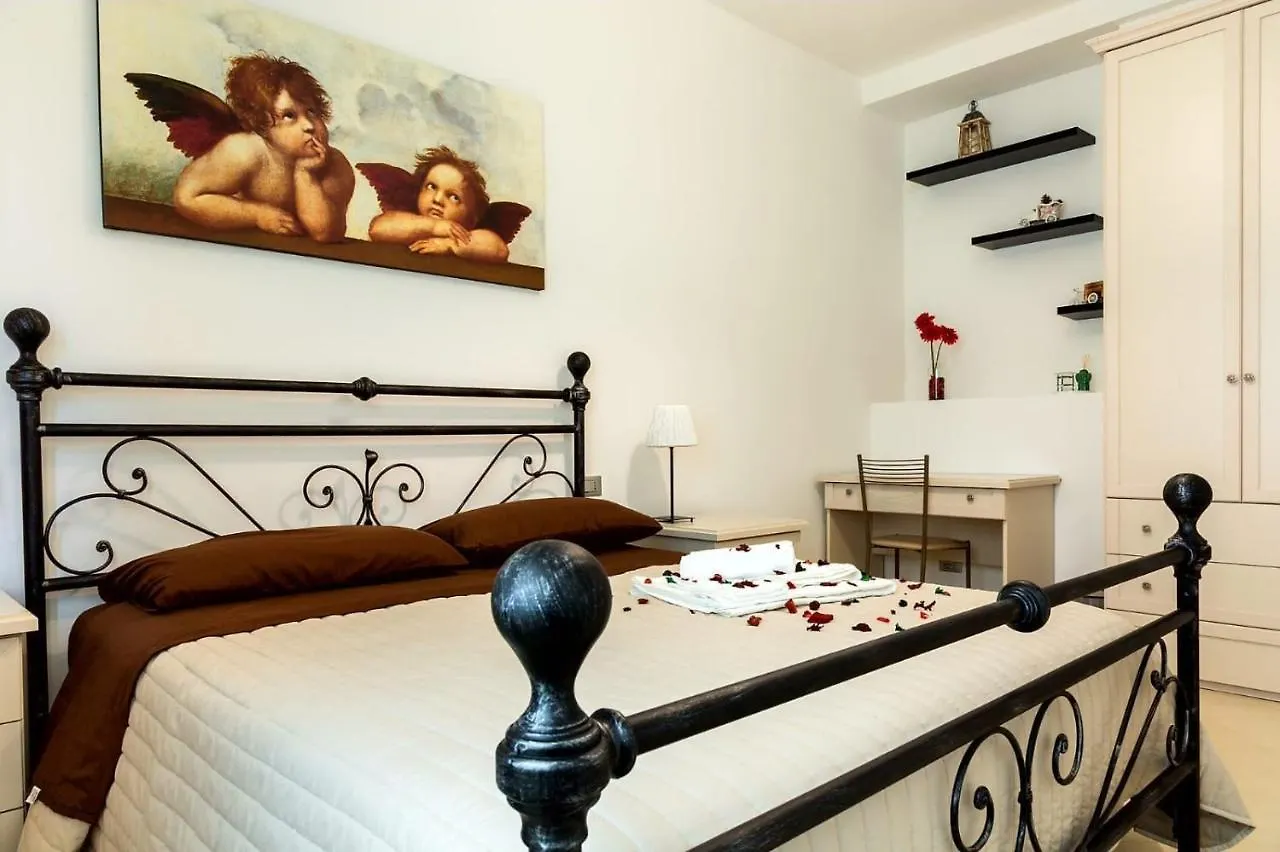 לינה וארוחת בוקר רו Villa Rosina